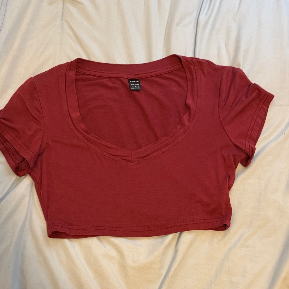 SHEIN Burgundy V-Neck Crop Top